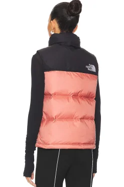 Women The North Face Jackets & Coats><noscript><img width=