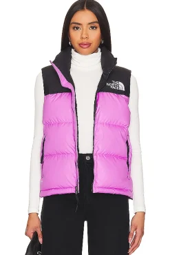 Women The North Face Jackets & Coats><noscript><img width=