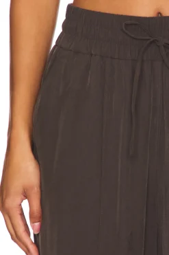 Women Brochu Walker Pants><noscript><img width=
