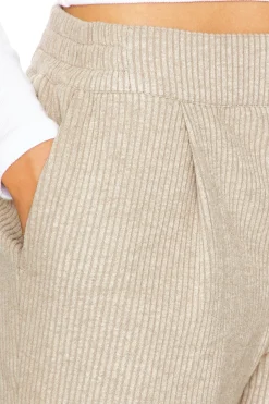 Women Varley Pants><noscript><img width=