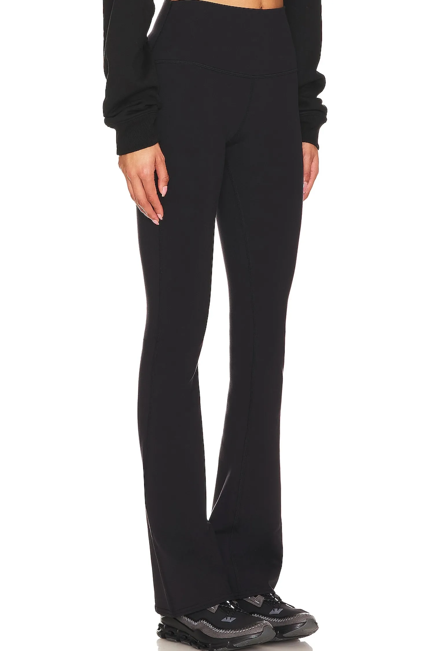 Women alo Pants>Airbrush High Waist Bootcut Legging