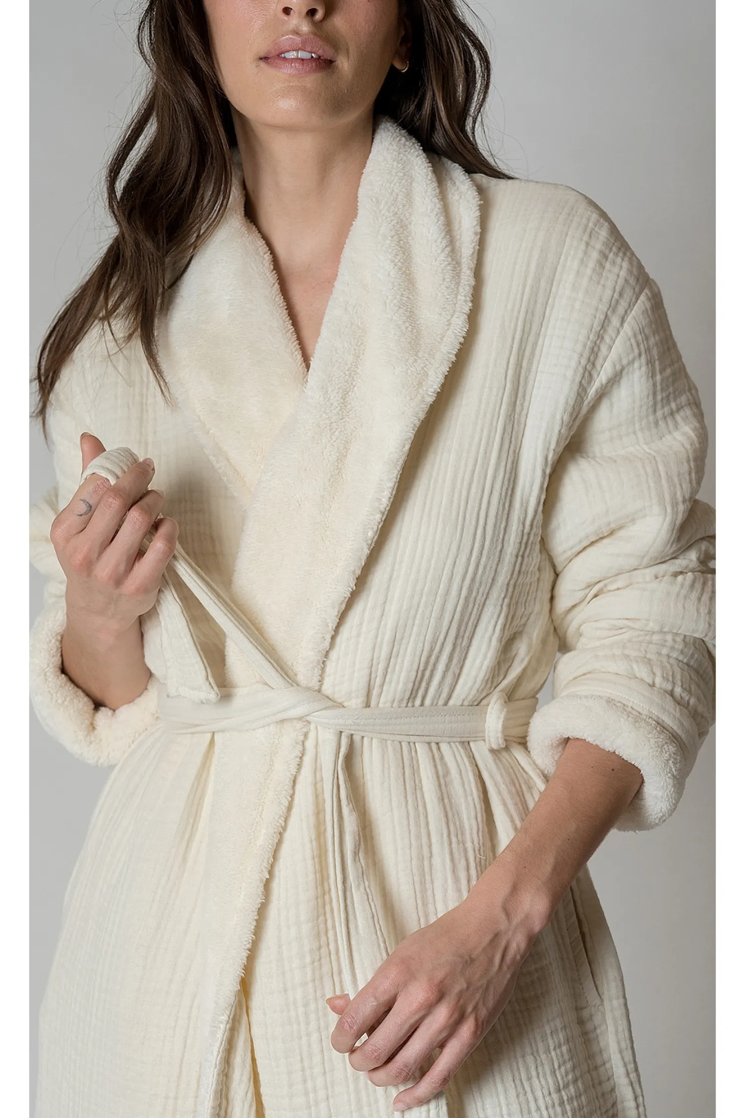 Women House No. 23 Lingerie & Sleepwear>Alaia Sherpa Robe