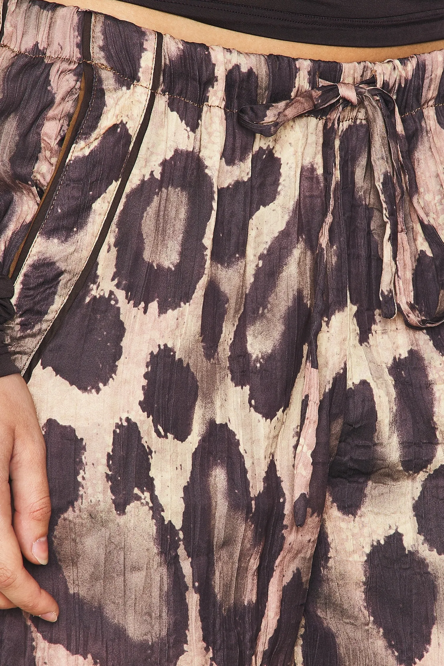 Women Free People Pants>All Out Satin Leopard Pant
