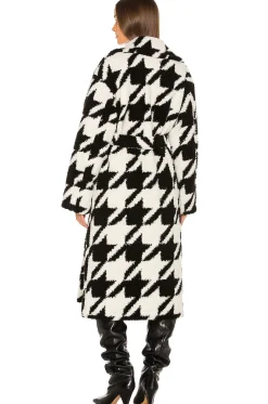 Women L'Academie Jackets & Coats><noscript><img width=