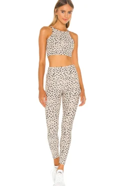 Women BEACH RIOT Pants><noscript><img width=