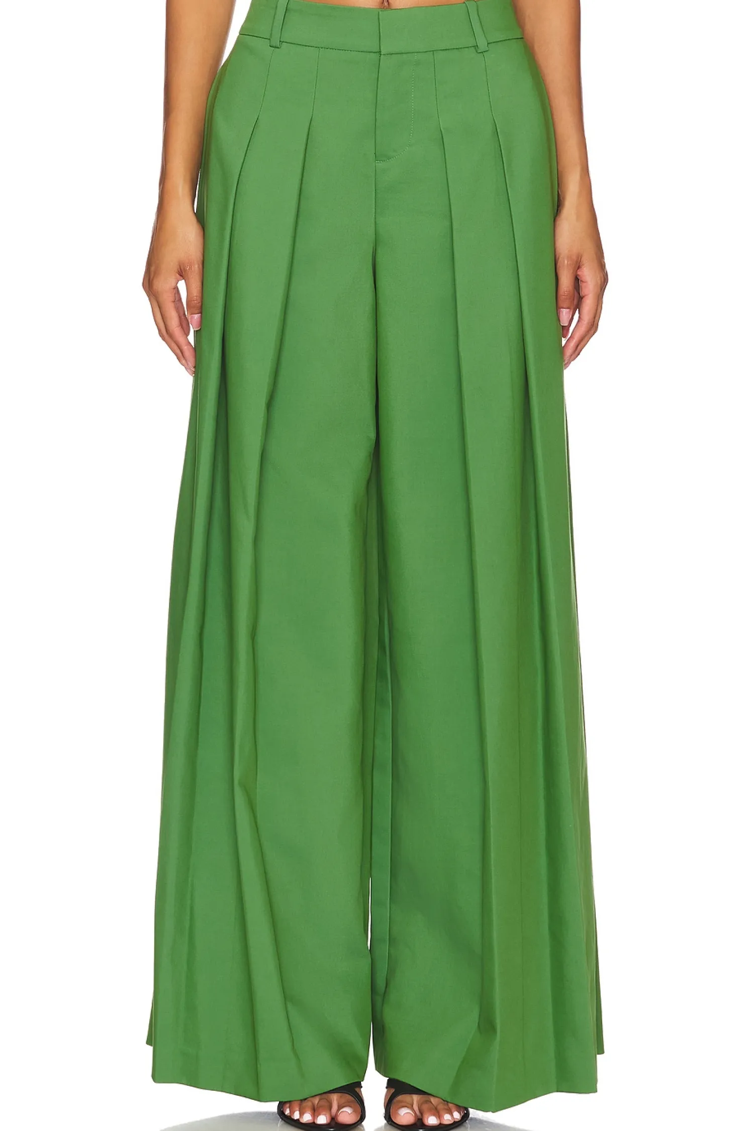Women Alice + Olivia Pants>Blaire Ultra Low Rise Pleated Pant