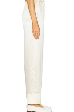 Women L'Academie Lingerie & Sleepwear><noscript><img width=