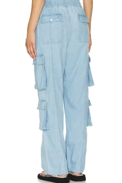 Women BEACH RIOT Pants><noscript><img width=