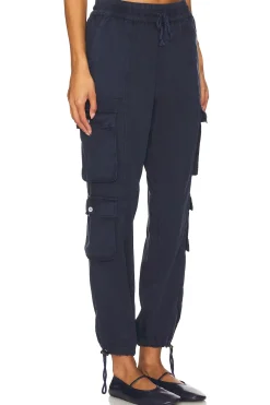 Women BEACH RIOT Pants|Matching Sets><noscript><img width=