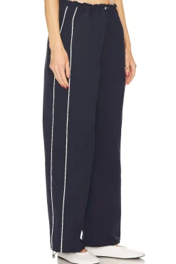 Women GRLFRND Pants><noscript><img width=