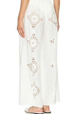 Women Tularosa Matching Sets><noscript><img width=