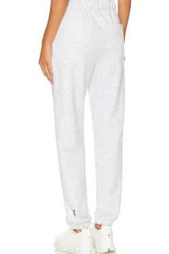 Women On Pants><noscript><img width=