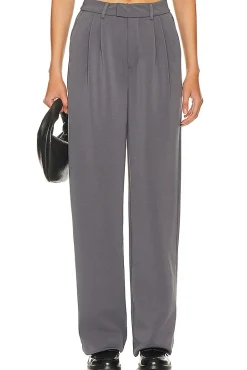 Women Cuts Pants><noscript><img width=
