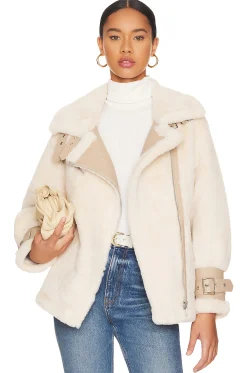Women Adrienne Landau Jackets & Coats>Faux Fur Jacket