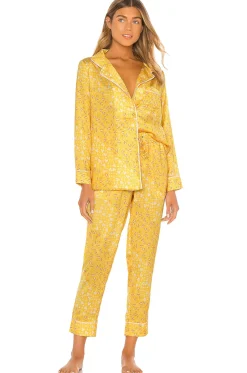 Women Plush Lingerie & Sleepwear>Floral PJ & Eye Mask Set