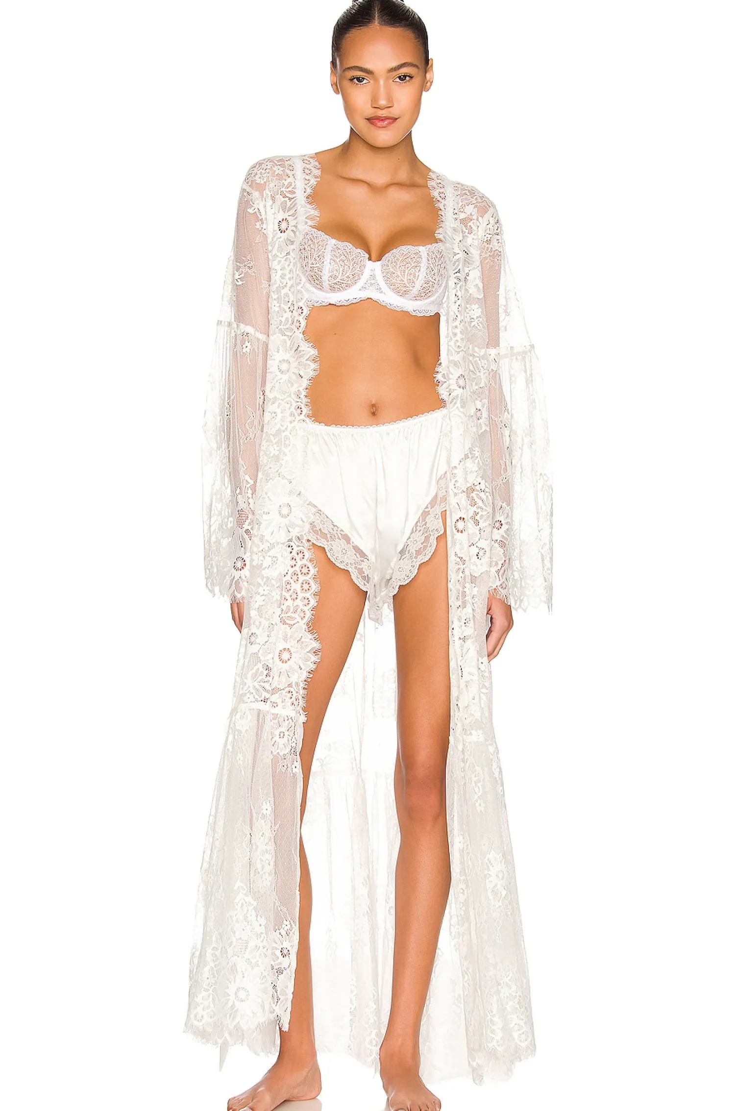 Women homebodii Lingerie & Sleepwear>Georgina Long Lace Robe
