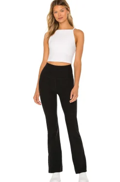 Women Beyond Yoga Pants><noscript><img width=