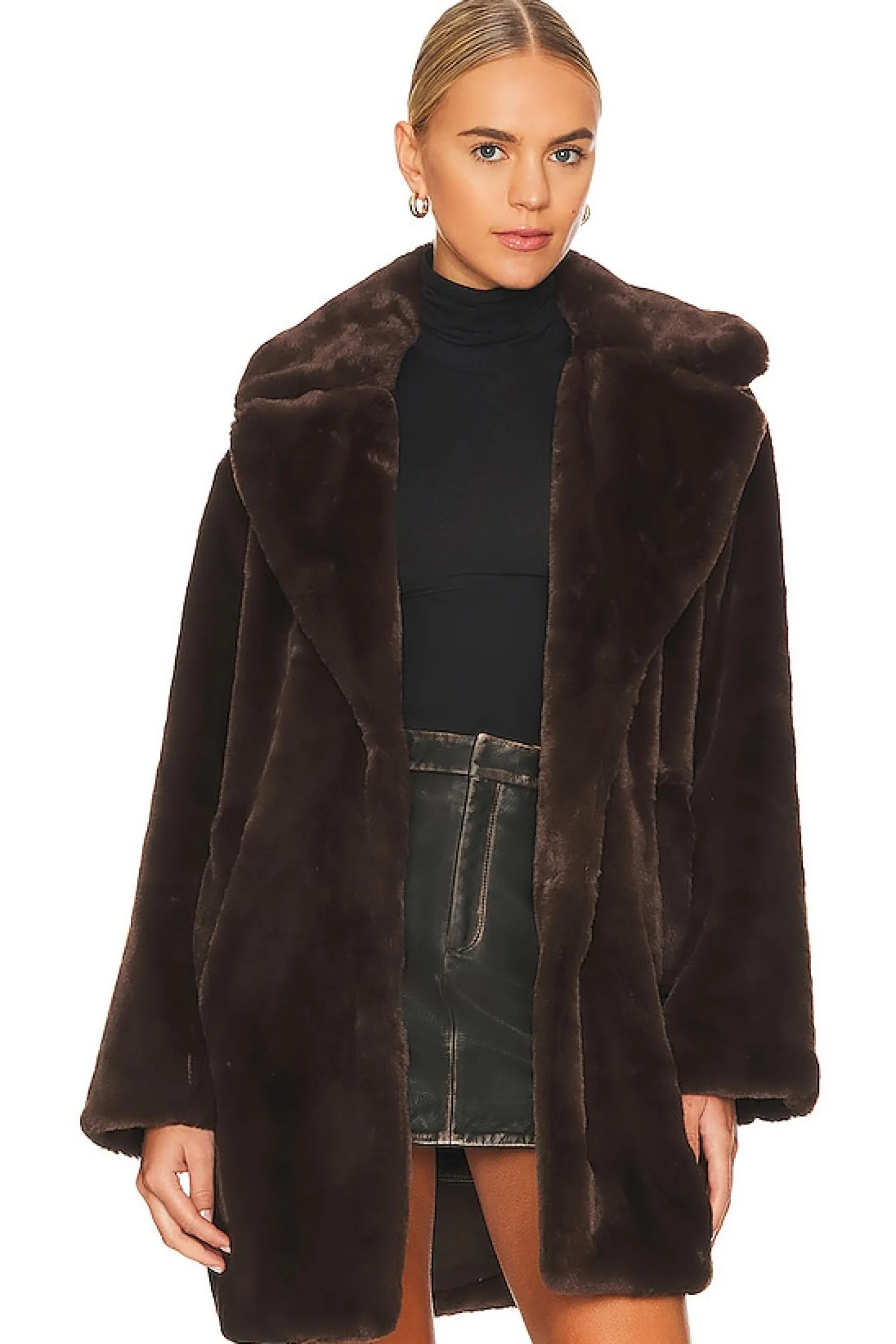 Women LAMARQUE Jackets & Coats>Linnea Faux Fur Jacket