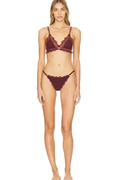 Women Love Stories Lingerie & Sleepwear><noscript><img width=