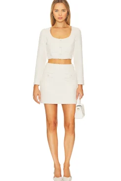 Women Line & Dot Matching Sets><noscript><img width=