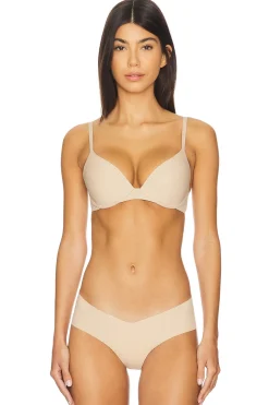 Women Natori Lingerie & Sleepwear>Minimal Convertible Push Up Bra
