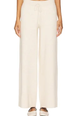 Women 525 Matching Sets><noscript><img width=
