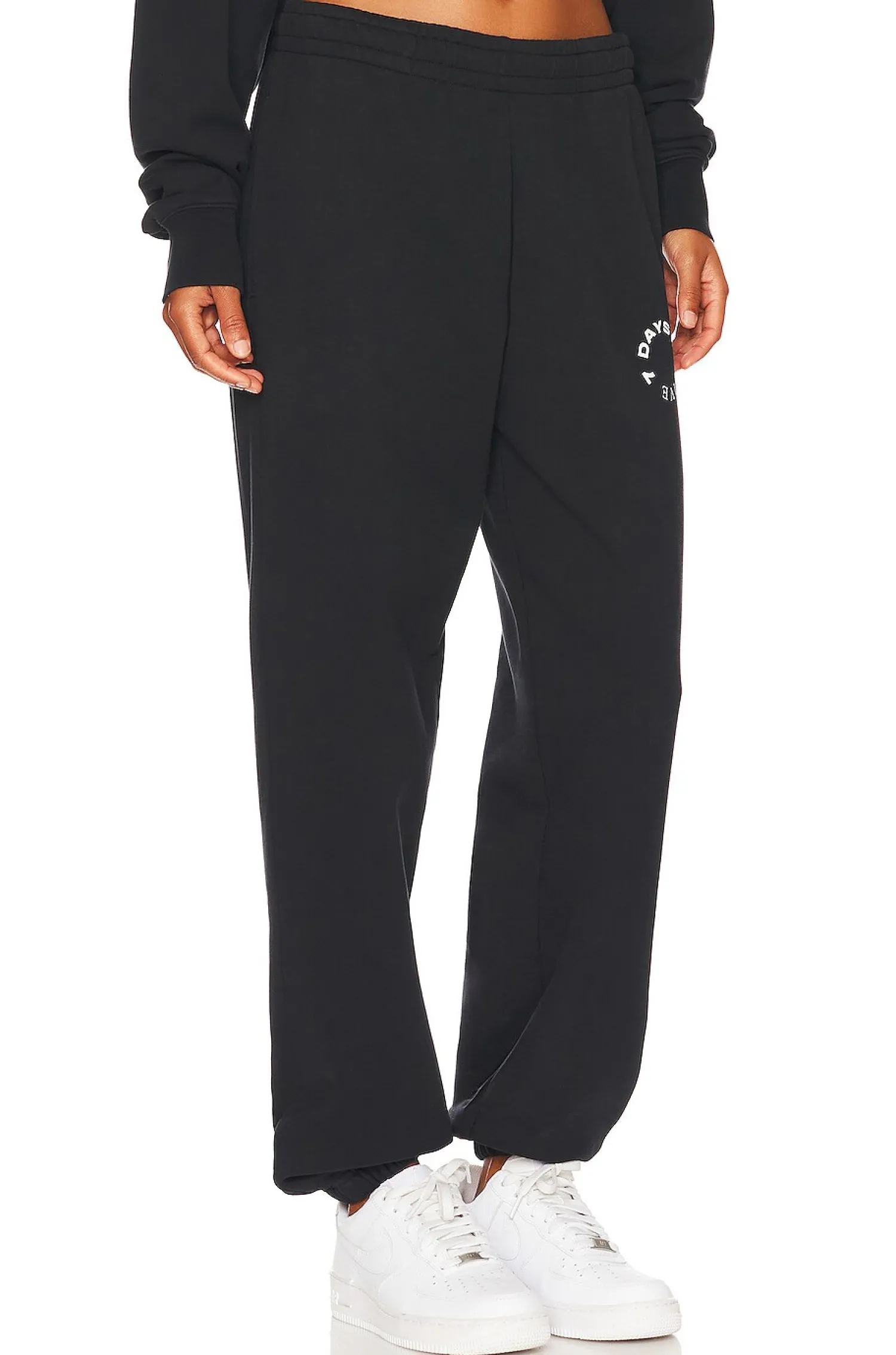 Women 7 Days Active Pants|Loungewear>Monday Sweatpant