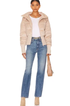 Women Unreal Fur Jackets & Coats><noscript><img width=