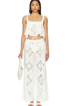 Women Tularosa Matching Sets><noscript><img width=