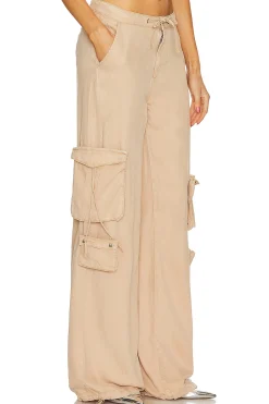 Women SER.O.YA Pants><noscript><img width=