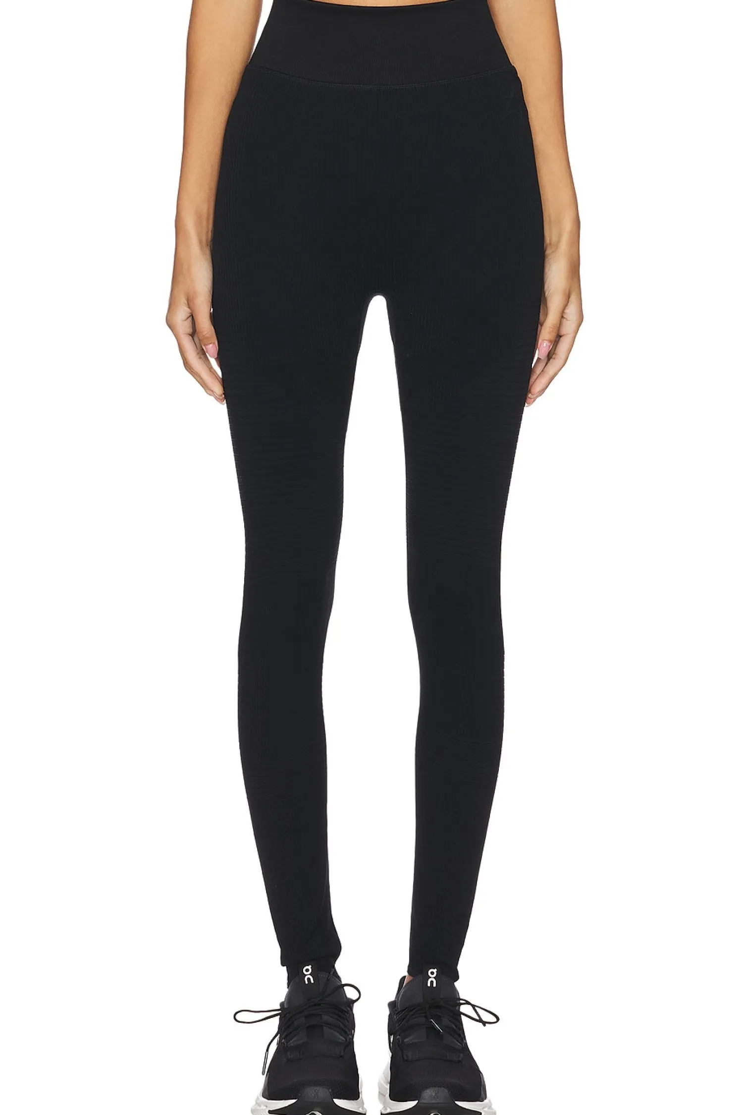Women Perfect Moment Pants>Perfect Legging