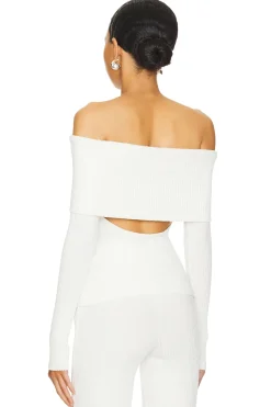 Women Studio Amelia Matching Sets><noscript><img width=