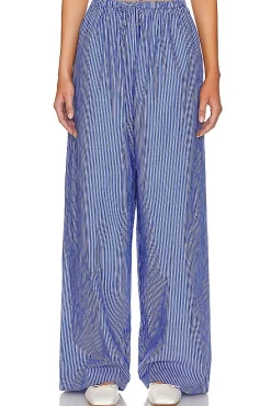 Women Lovers and Friends Pants><noscript><img width=