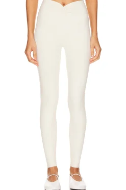 Women WeWoreWhat Pants>Ruched V Legging