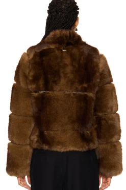 Women Apparis Jackets & Coats><noscript><img width=