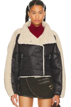 Women LAMARQUE Jackets & Coats><noscript><img width=