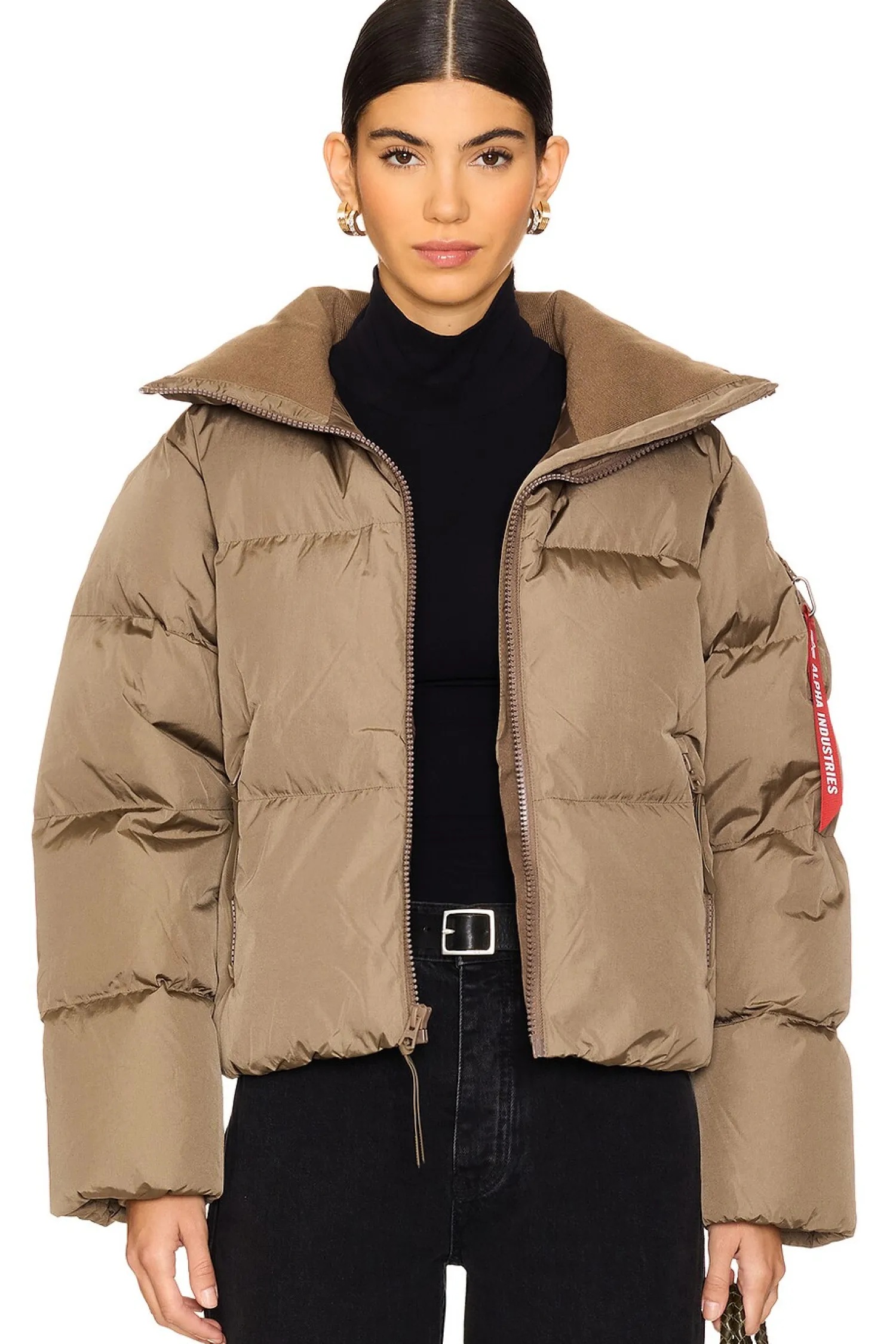 Women ALPHA INDUSTRIES Jackets & Coats>Sierra Short Puffer