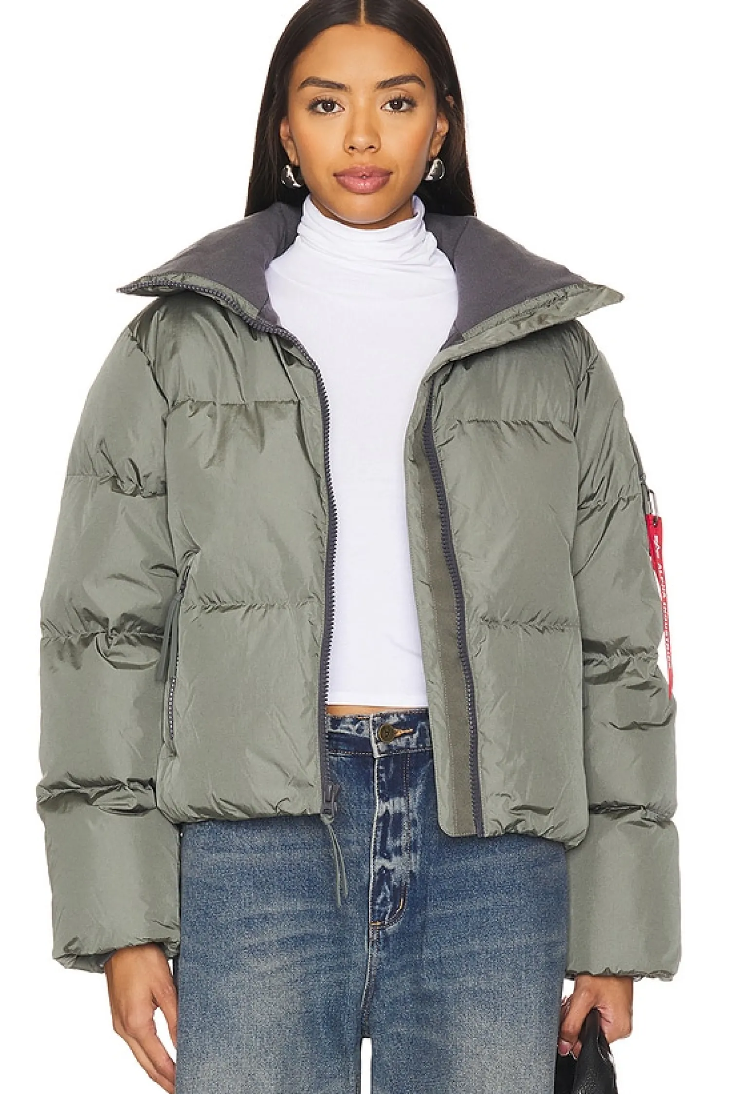 Women ALPHA INDUSTRIES Jackets & Coats>Sierra Short Puffer