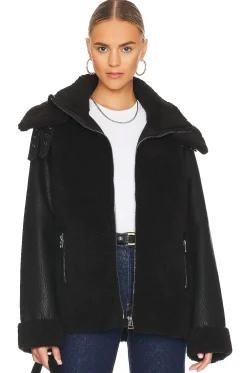 Women Unreal Fur Jackets & Coats>Symbiosis Faux Fur Jacket