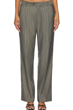 Women Apres Studio Pants>Tailored Wool Pant