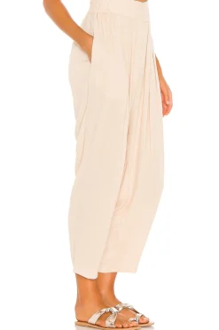 Women Indah Pants>Tanah Solid 80s Pleated Trouser