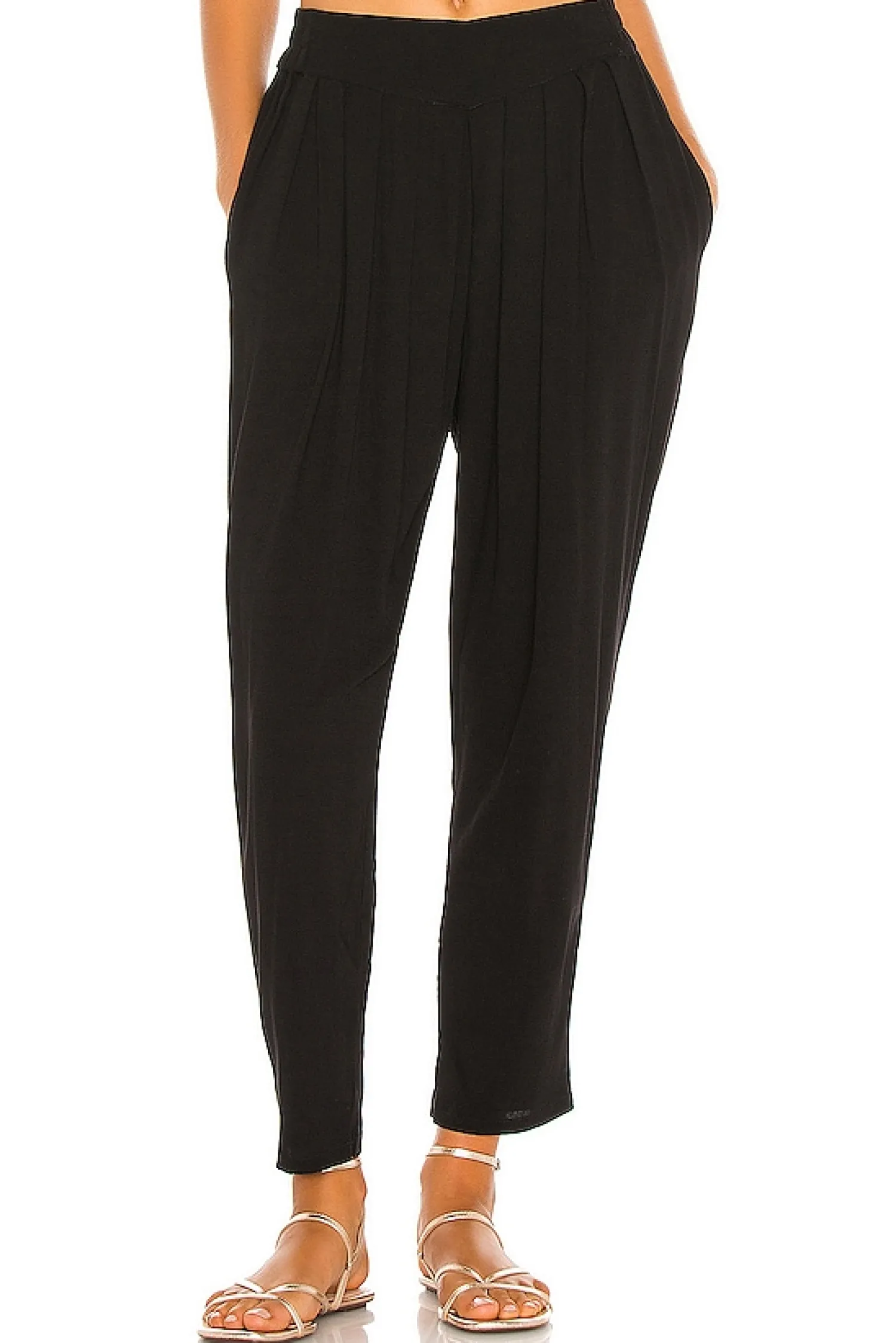 Women Indah Pants>Tanah Solid 80s Pleated Trouser