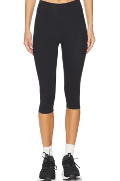 Women 437 Pants>The Capri Legging