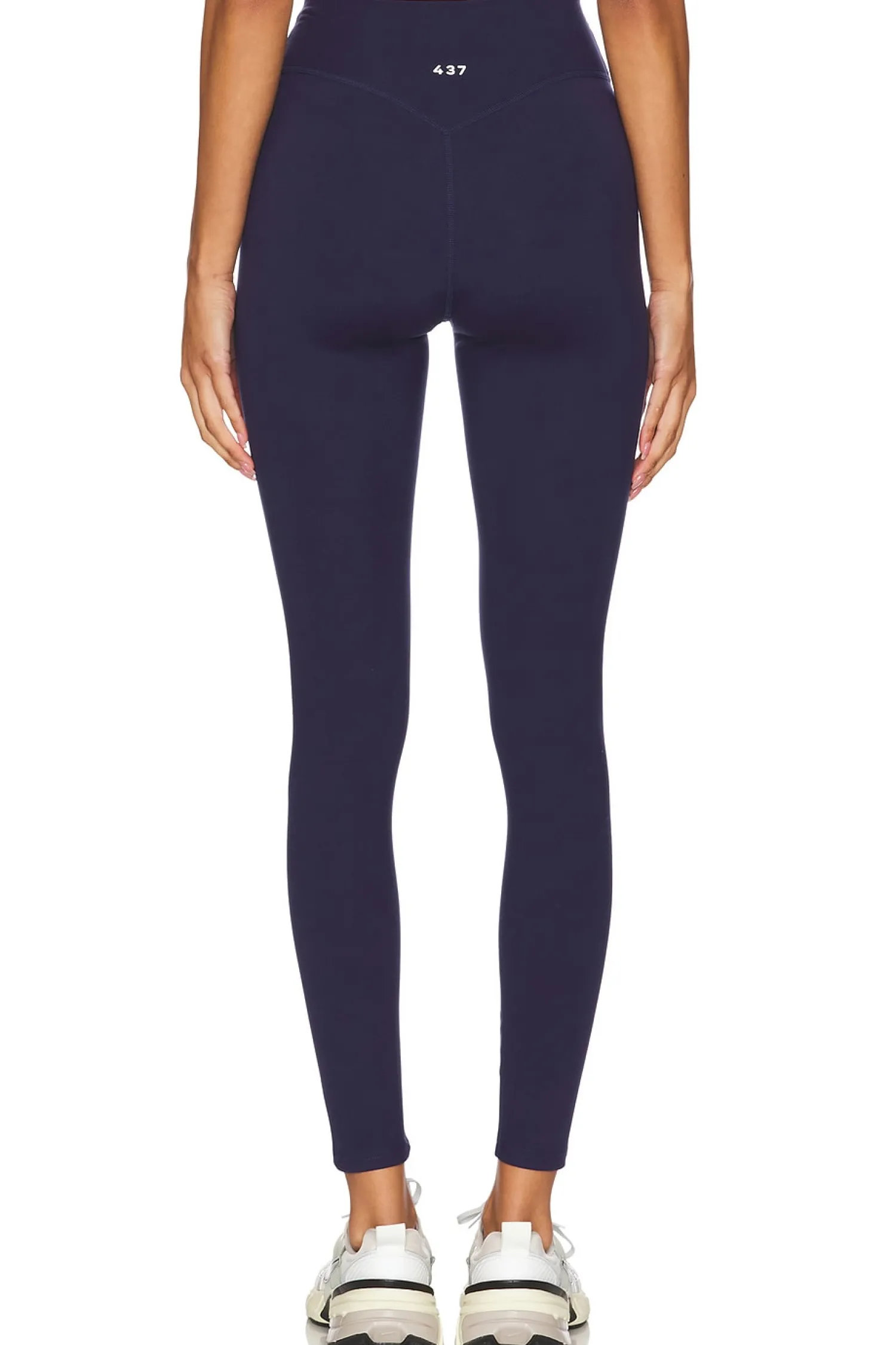 Women 437 Pants>The Essentials Legging