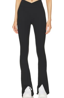 Women STRUT-THIS Pants>The Passport Pant