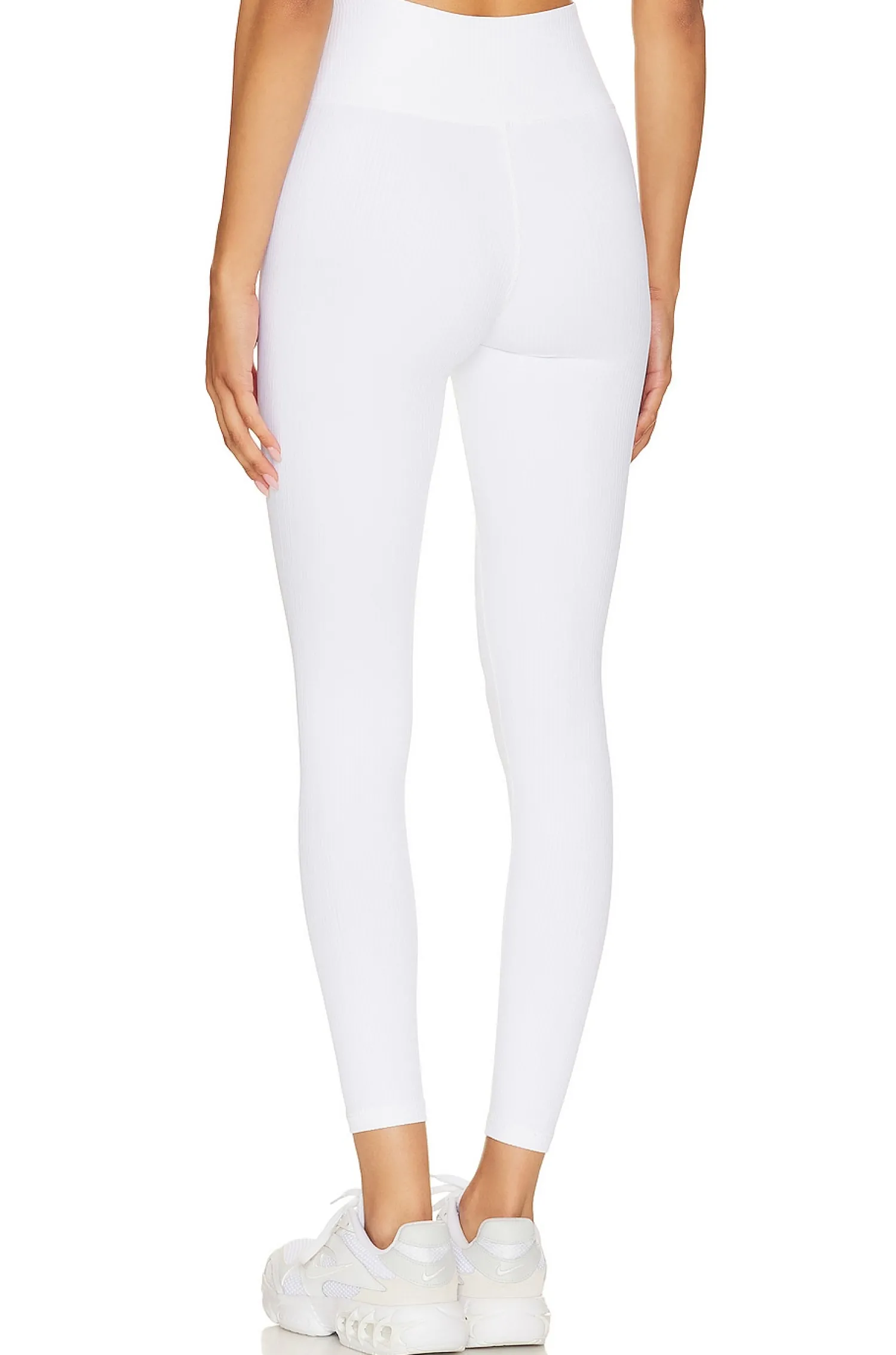 Women YEAR OF OURS Pants>Veronica Legging