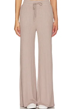Women Beyond Yoga Pants|Loungewear>Well Traveled Wide Leg Pant