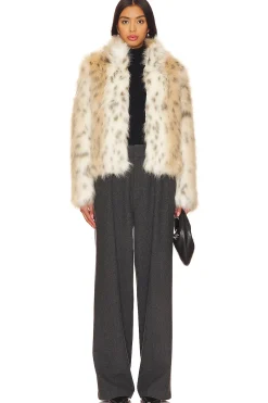 Women Unreal Fur Jackets & Coats><noscript><img width=
