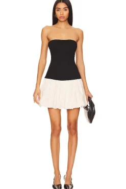 Women Lovers and Friends Dresses><noscript><img width=
