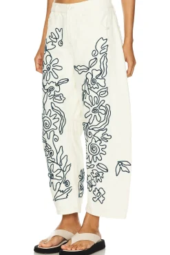 Women Free People Pants><noscript><img width=